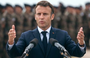 Macron : Europa se află ”într-o confruntare cu Rusia”
