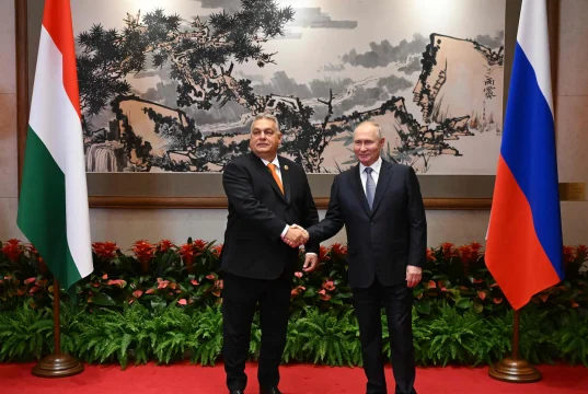 Pericolul de lângă România : regimul Orban, calul troian al Rusiei în interiorul NATO și UE