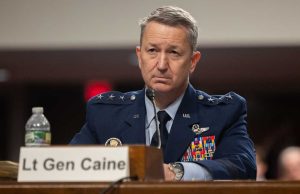 Şeful Armatei SUA face o dezvăluire majoră : un F-16 a doborât în luptă un Su-35 al Rusiei